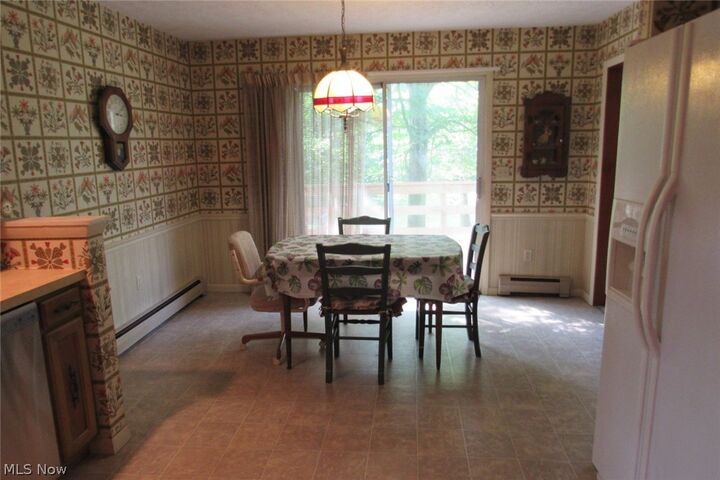 Property Photo:  7980 Auburn Road  OH 44077 