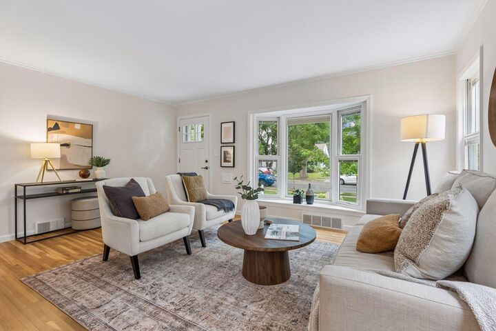 Property Photo: 4148 Toledo Avenue S MN 55416