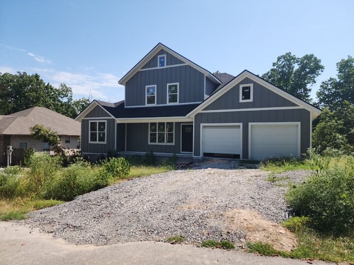 Property Photo:  26 Wiltshire Drive  AR 72714 