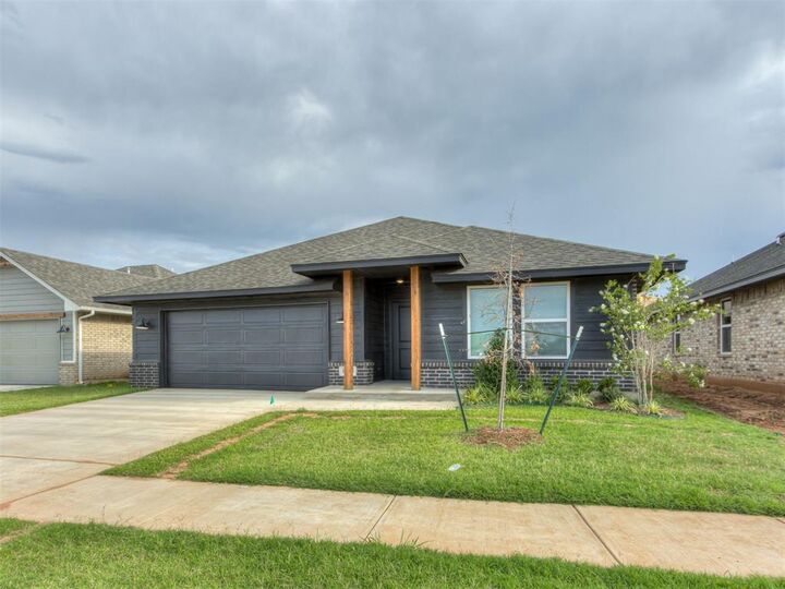 Property Photo:  10645 SW 18th Street  OK 73099 