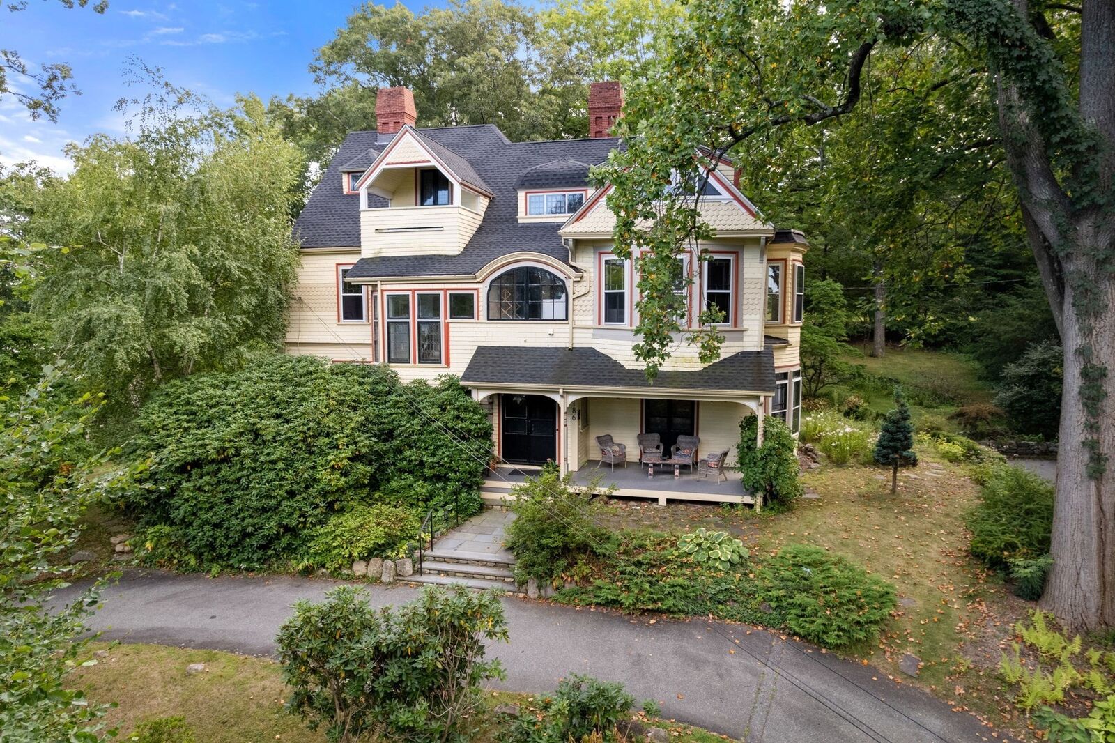 Property Photo:  186 Highland Ave  MA 02465 