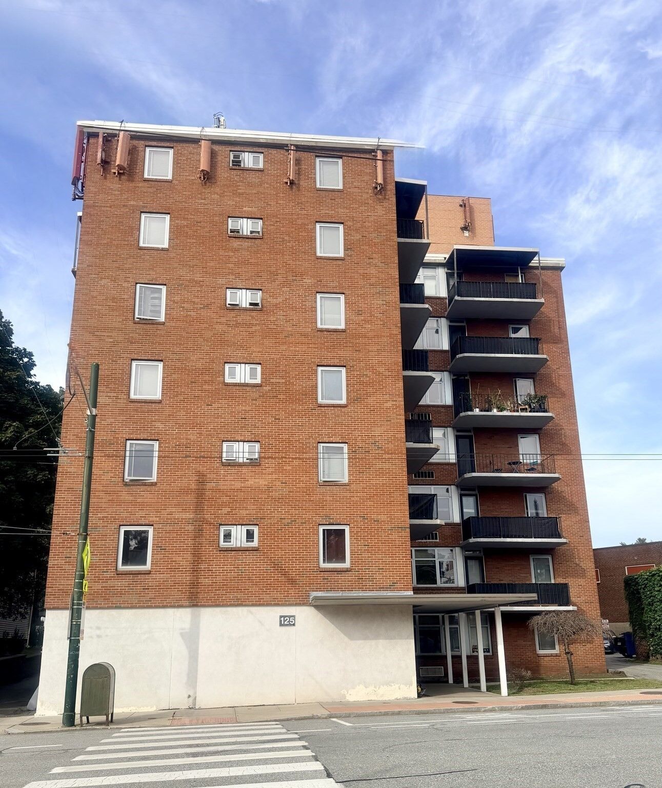 Property Photo:  125 Trapelo Road 10  MA 02478 