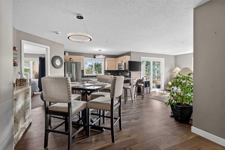 Property Photo:  604 8 Street SW 3214  AB T4B 2W4 