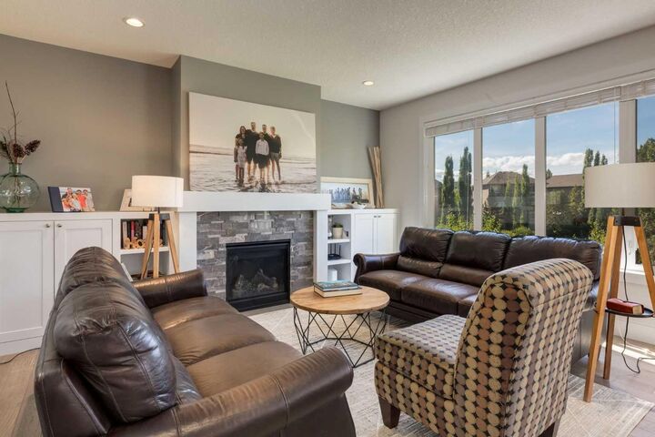 Property Photo: 315 Tusslewood Terrace NW AB T3L 2W5