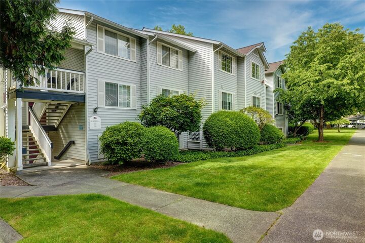Property Photo:  7453  Newcastle Golf Club Road L304  WA 98059 
