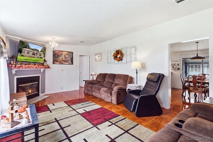 Property Photo:  6524 SE 110th Lane  FL 34420 