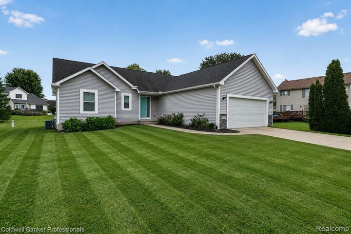 Property Photo:  1297 Rosalie Drive  MI 48430 