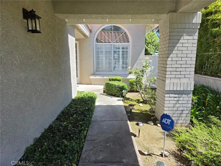 Property Photo: 2481 Thistlewood Lane CA 92882