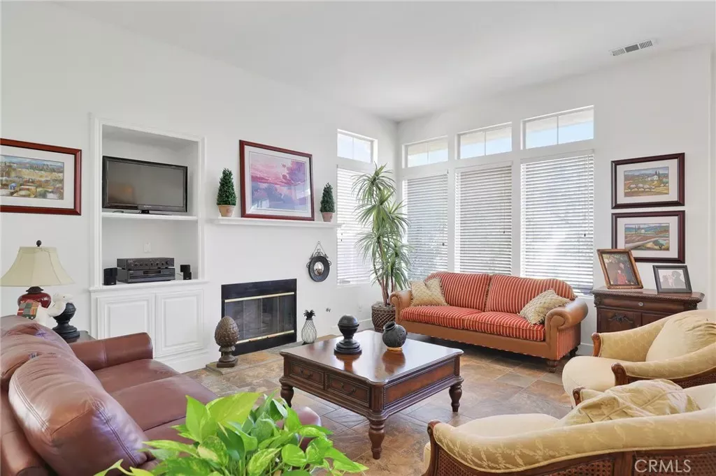Property Photo:  12 Birdie Lane  CA 92679 