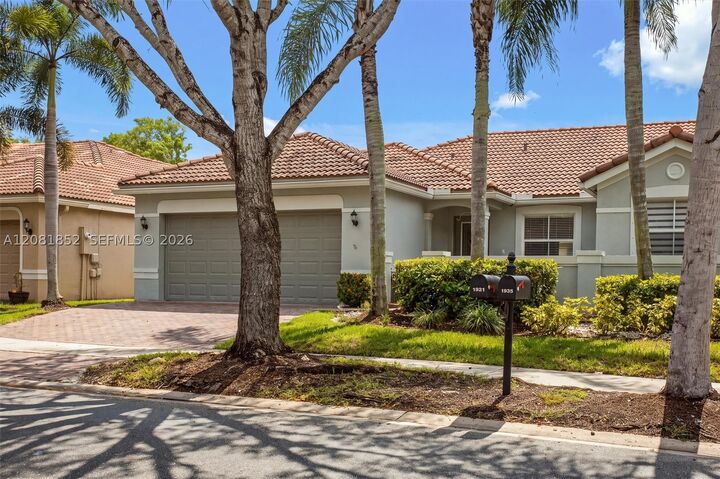 Property Photo:  1931 Pisces Ter  FL 33327 