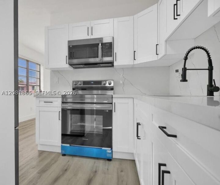 Property Photo:  10720 SW 147th St  FL 33176 