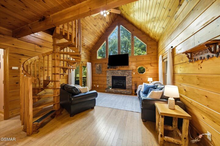 Property Photo:  3163 Sourwood Way  TN 37862 