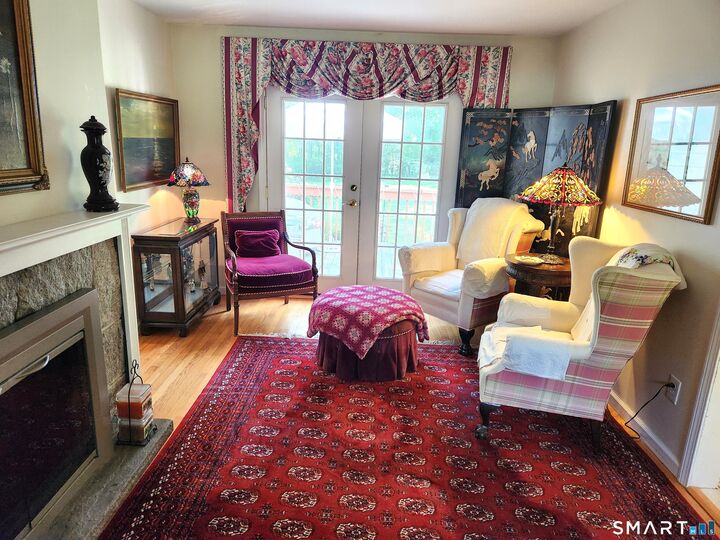 Property Photo:  230 Nut Plains Road  CT 06437 