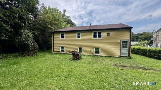 Property Photo:  18 Hillside Street  CT 06810 