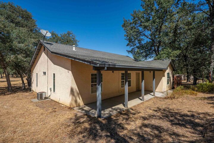 Property Photo:  7487 White Oak Road  CA 96021 
