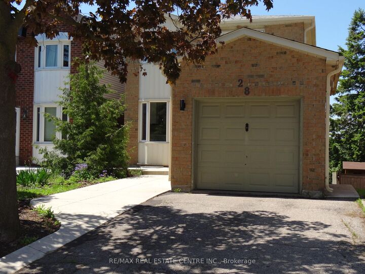 Property Photo:  28 Rawling Crescent  ON L6Z 1N8 