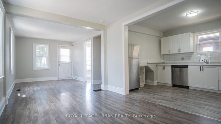 Property Photo:  36 Welland Street Main Floor  ON L3B 4E4 
