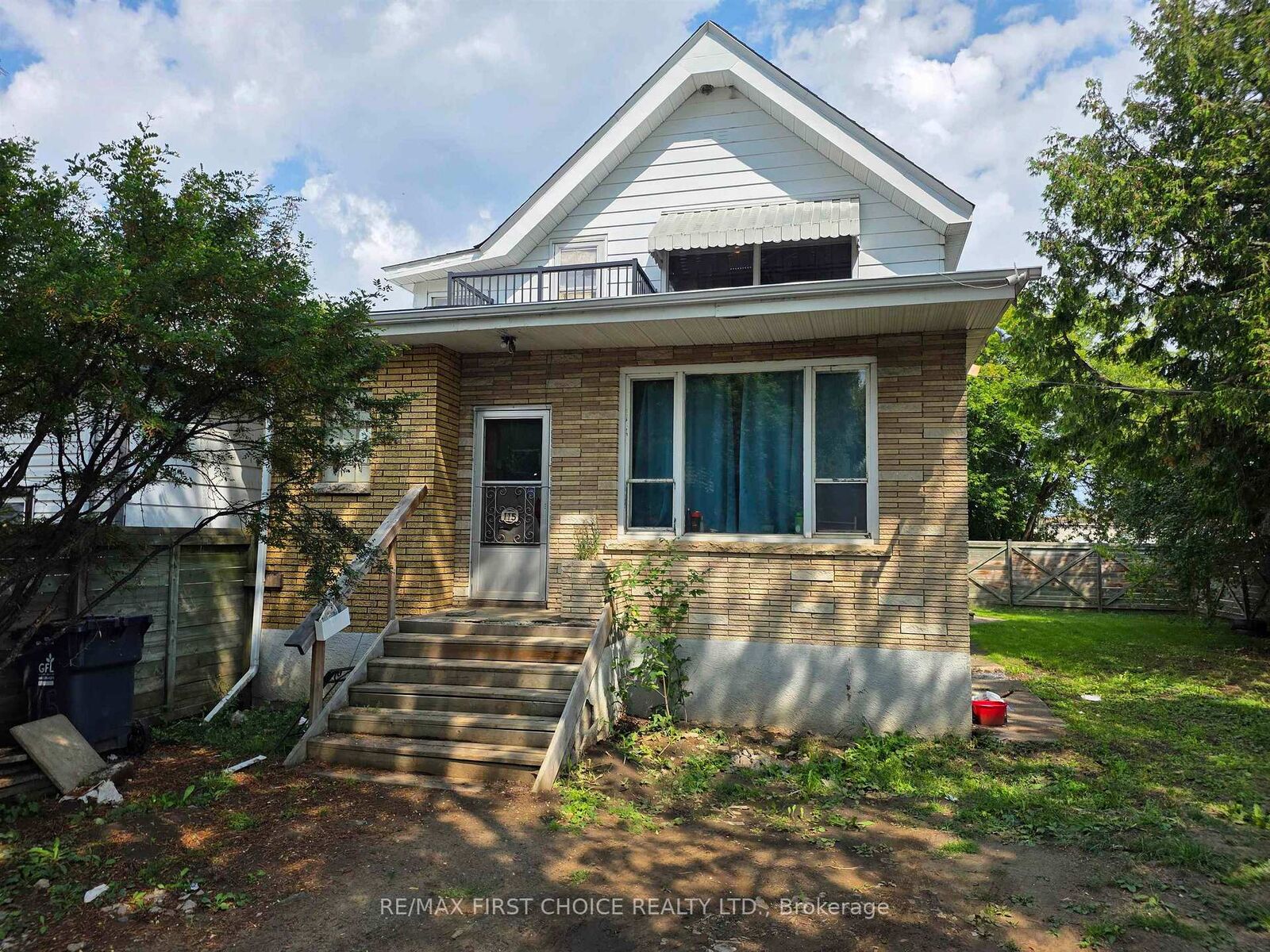 Property Photo:  115 Cameron Street  ON P7C 2G7 