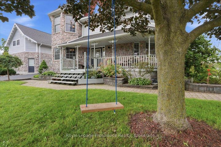 Property Photo:  189 Church Street  ON K0K 3E0 