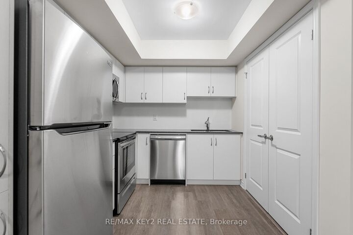 Property Photo:  2789 Eglinton Avenue E 407  ON M1J 0B3 