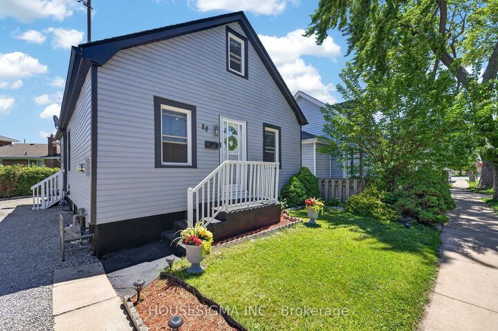 Property Photo:  88 Page Street  ON L2R 4A9 