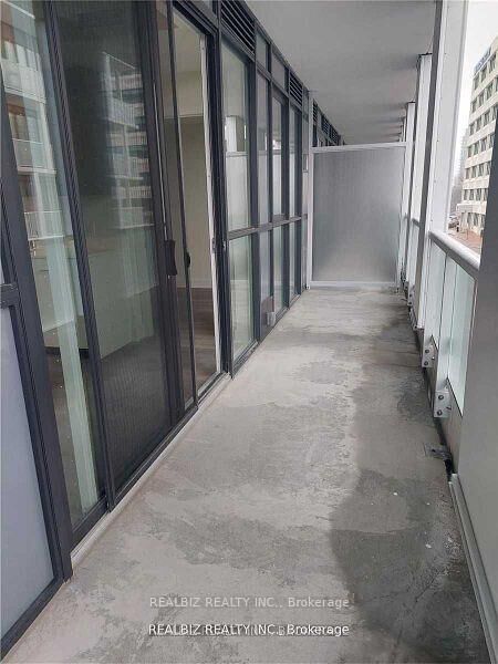 Property Photo:  188 Fairview Mall Drive 325  ON M2J 4T1 