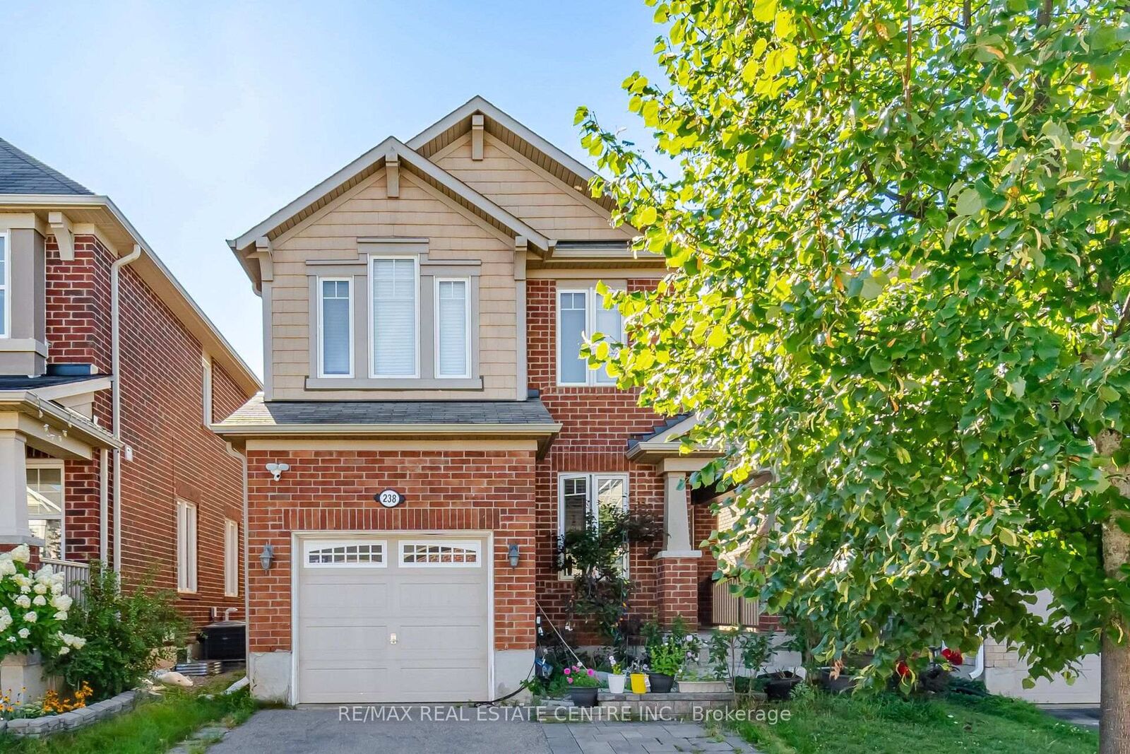 Property Photo:  238 Cedric Terrace Basement Only  ON L9T 8P1 