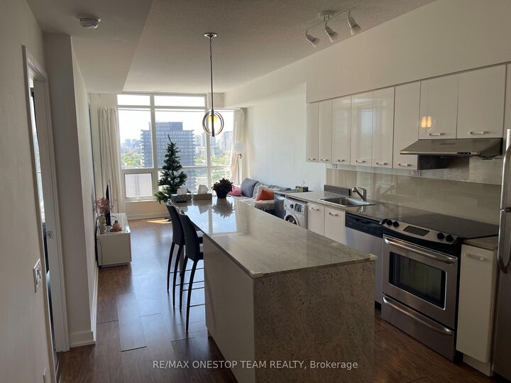 Property Photo:  29 Singer Court 2503  ON M2K 0B3 
