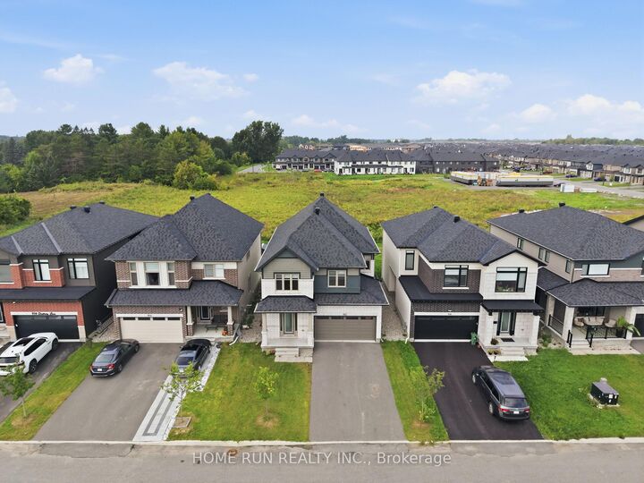 Property Photo:  912 Duxbury Lane  ON K4M 0M2 