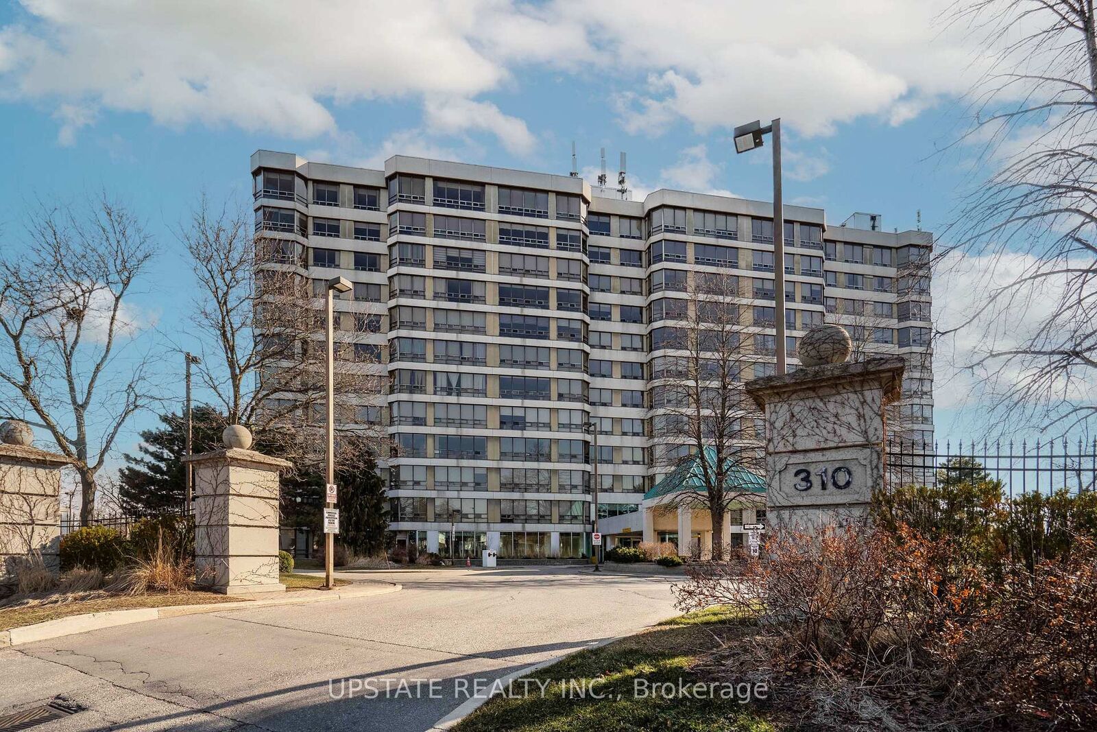 Property Photo:  310 Mill Street S 306  ON L6Y 3B1 