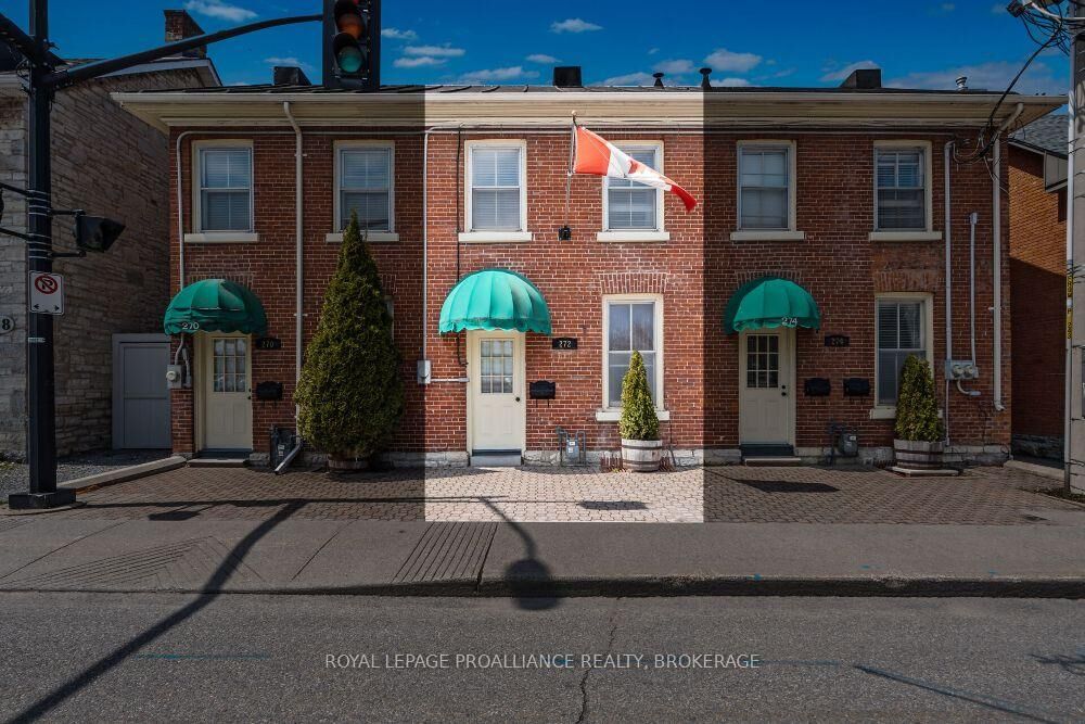 Property Photo:  272 Wellington Street  ON K7K 2Z1 