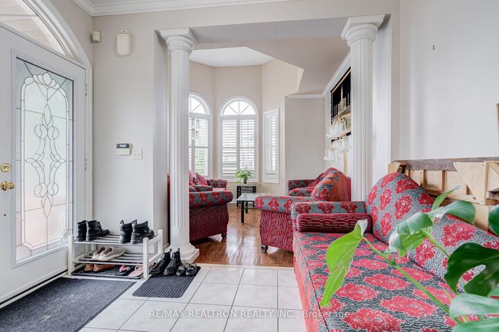 Property Photo:  14 Kentview Crescent  ON L6B 0E2 