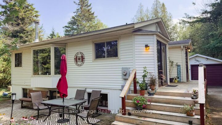 Property Photo:  536 Alfred Street  ON N0G 2R0 