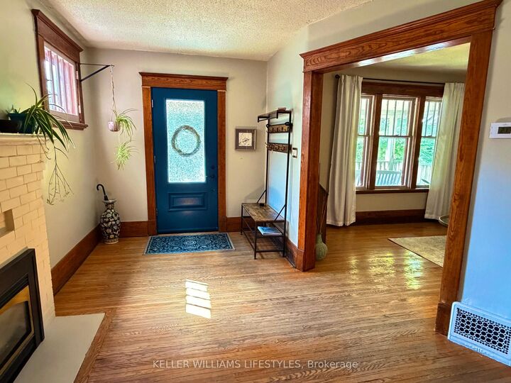 Property Photo:  5 Cove Road  ON N6J 1H7 