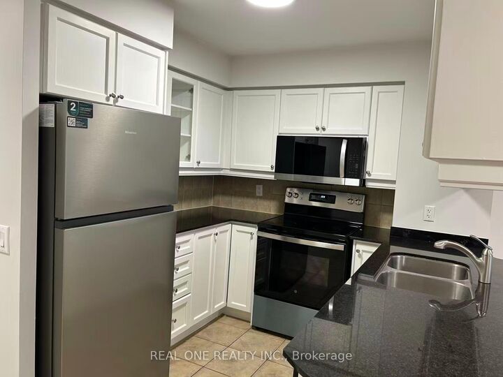 Property Photo:  12 Rean Drive 611  ON M2K 3C6 