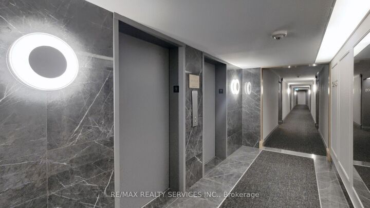 Property Photo: 330 Mill Street S 508 ON L6Y 3V3