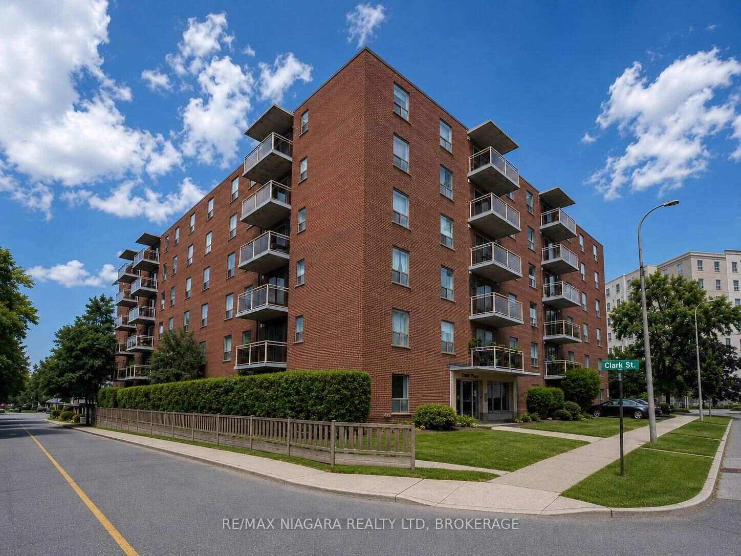 Property Photo:  99 Church Street 604  ON L2R 3E1 