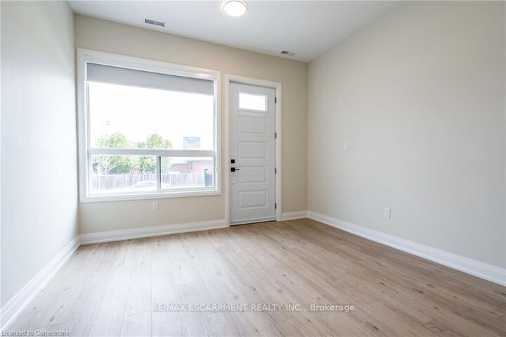 Property Photo:  728 Eleventh Avenue A  ON L8T 2K8 