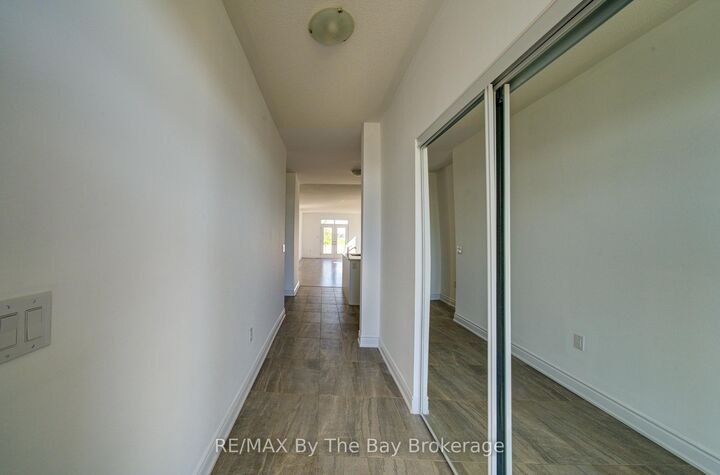Property Photo:  15 Union Boulevard  ON L9Z 0M6 