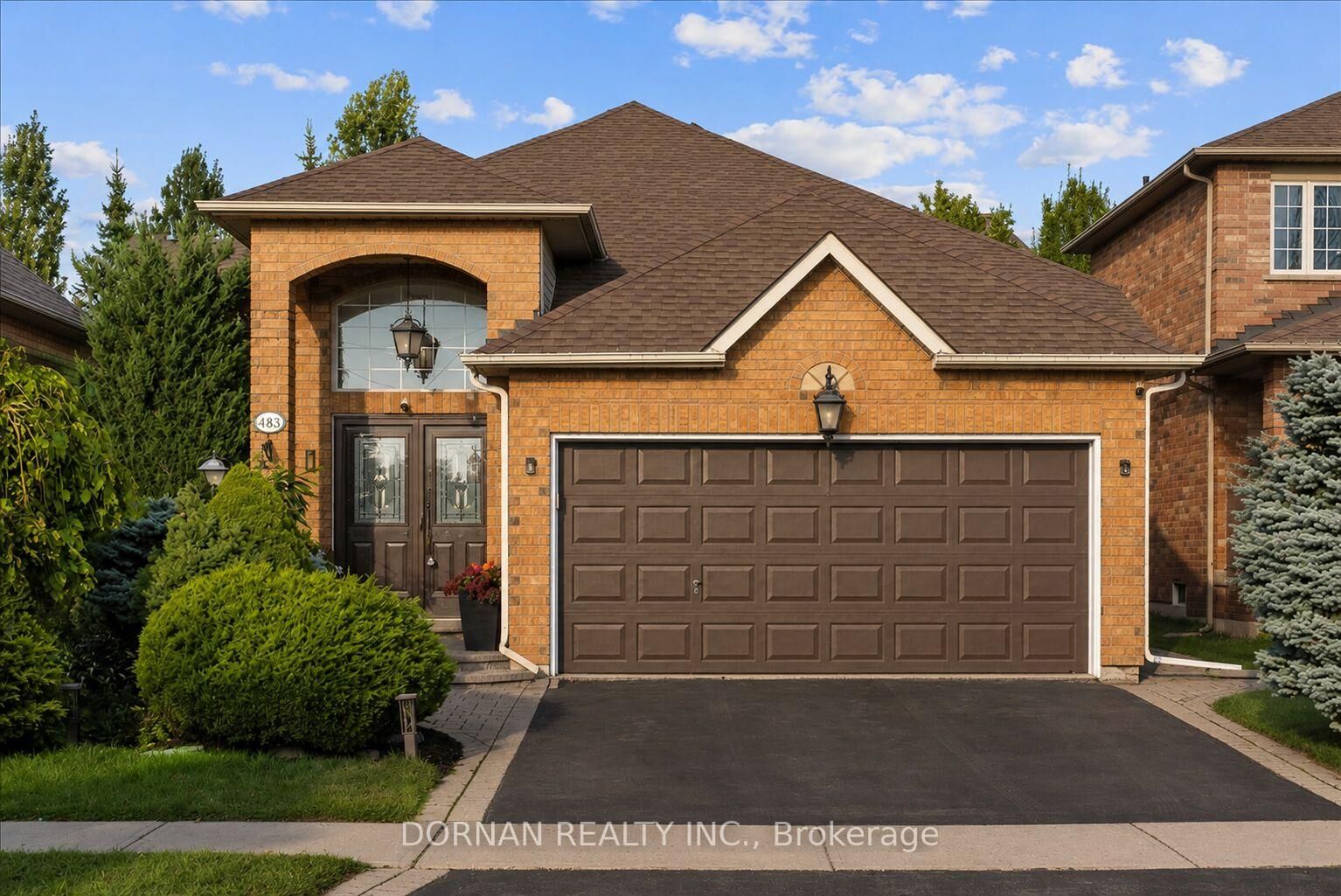 Property Photo:  483 Ormond Drive  ON L1K 2L8 