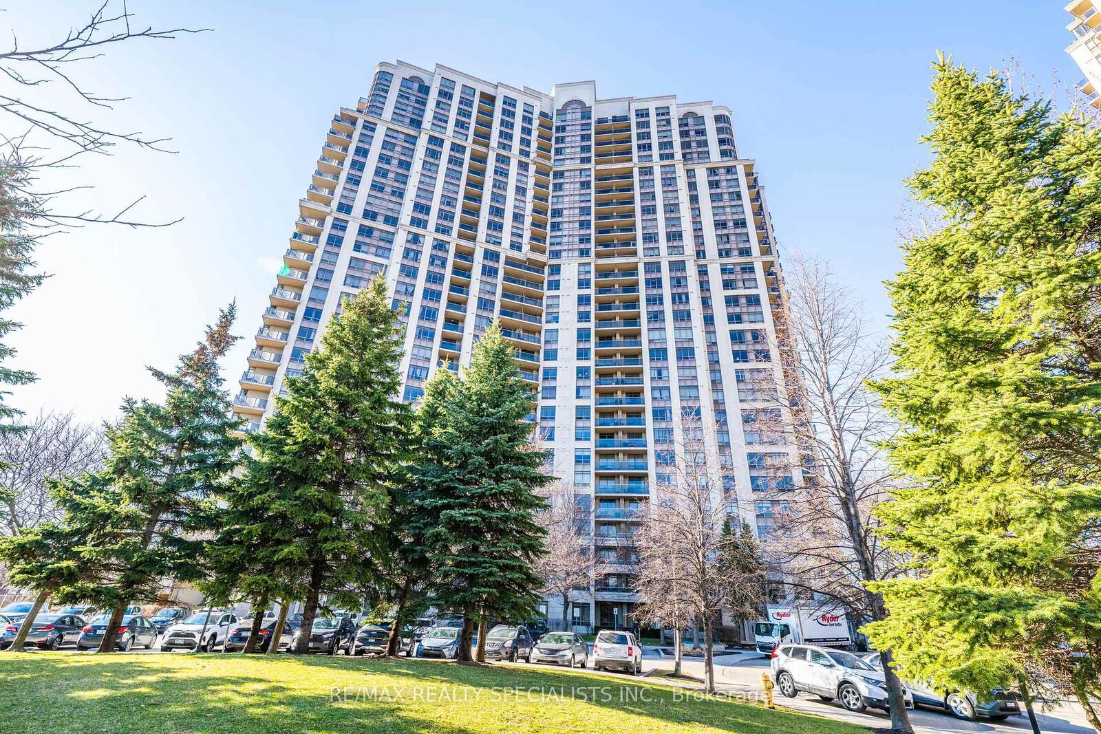 Property Photo:  710 Humberwood Boulevard 1404  ON M9W 7J5 