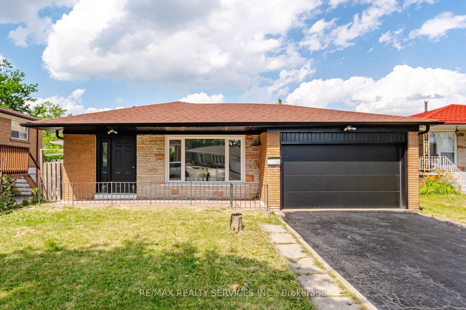 Property Photo:  7493 Netherwood Road  ON L4T 2N7 