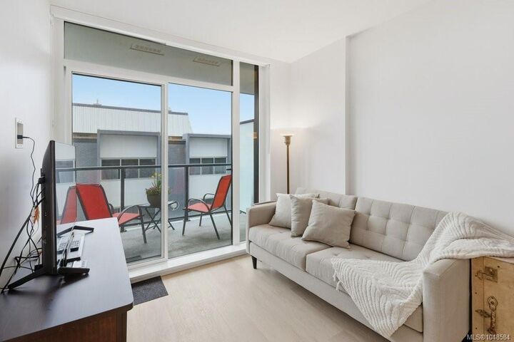 Property Photo:  1100 Yates St #606  BC V8V 0H5 