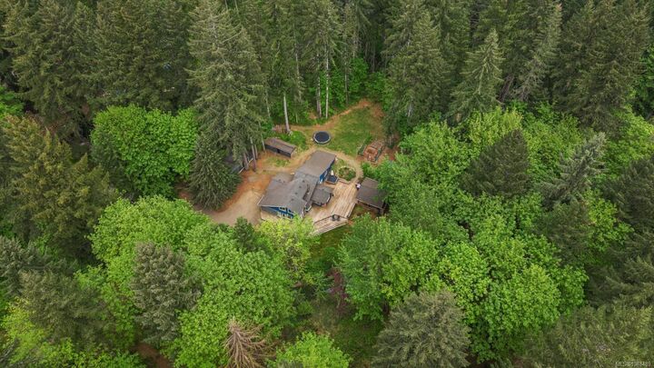Property Photo:  9525 Doyle Rd  BC V9J 1E7 