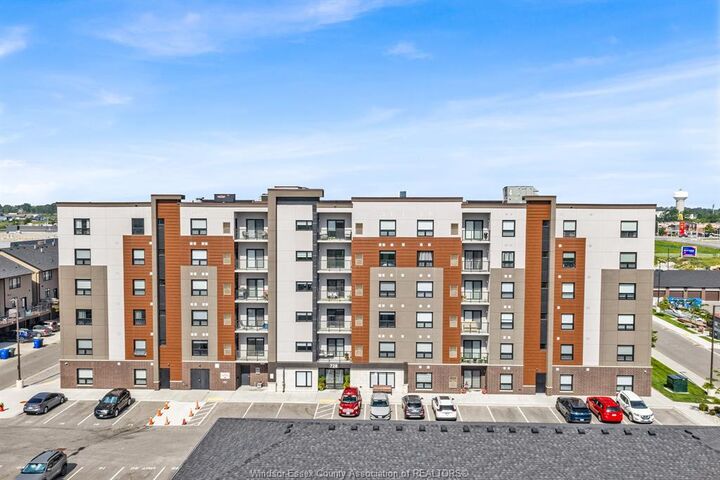 Property Photo: 728 Brownstone Drive 602 ON N9K 0C3