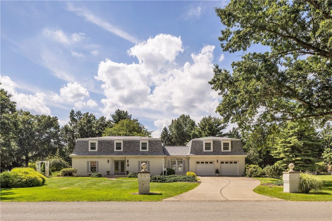Property Photo:  118 Mountain Laurel Dr  PA 16002 