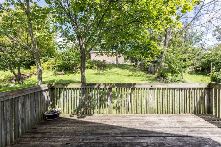 Property Photo:  280 Locust Ave  PA 15301 