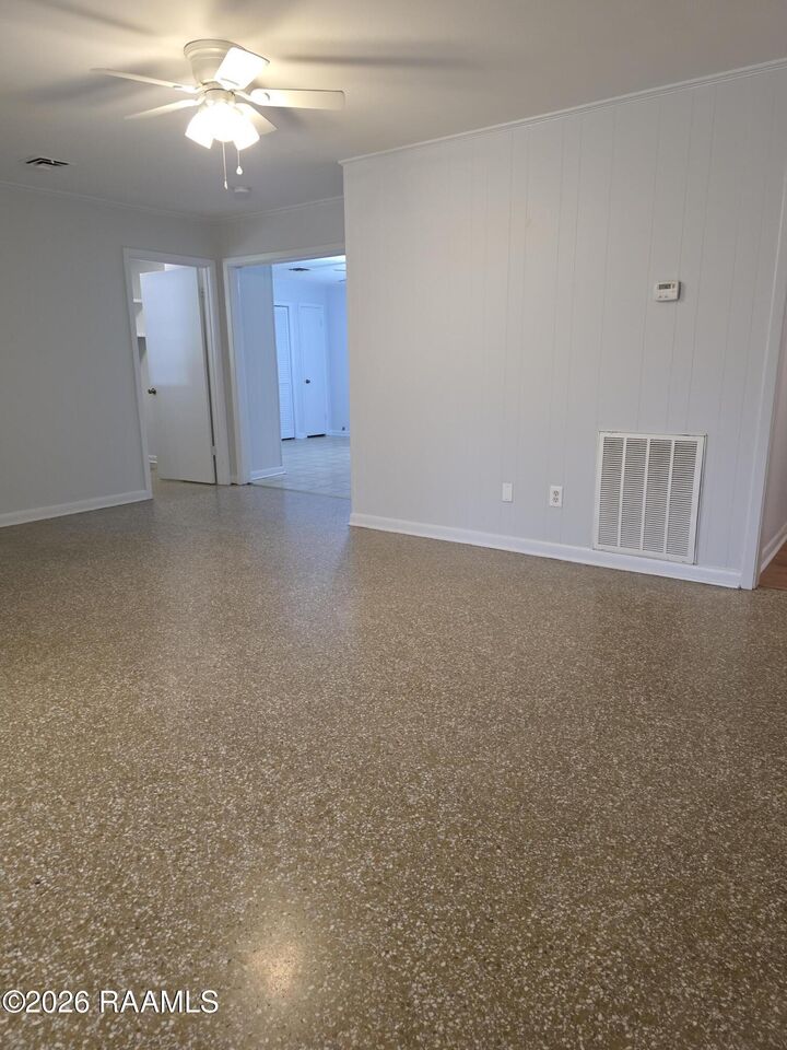 Property Photo: 203 Elmwood Drive LA 70503