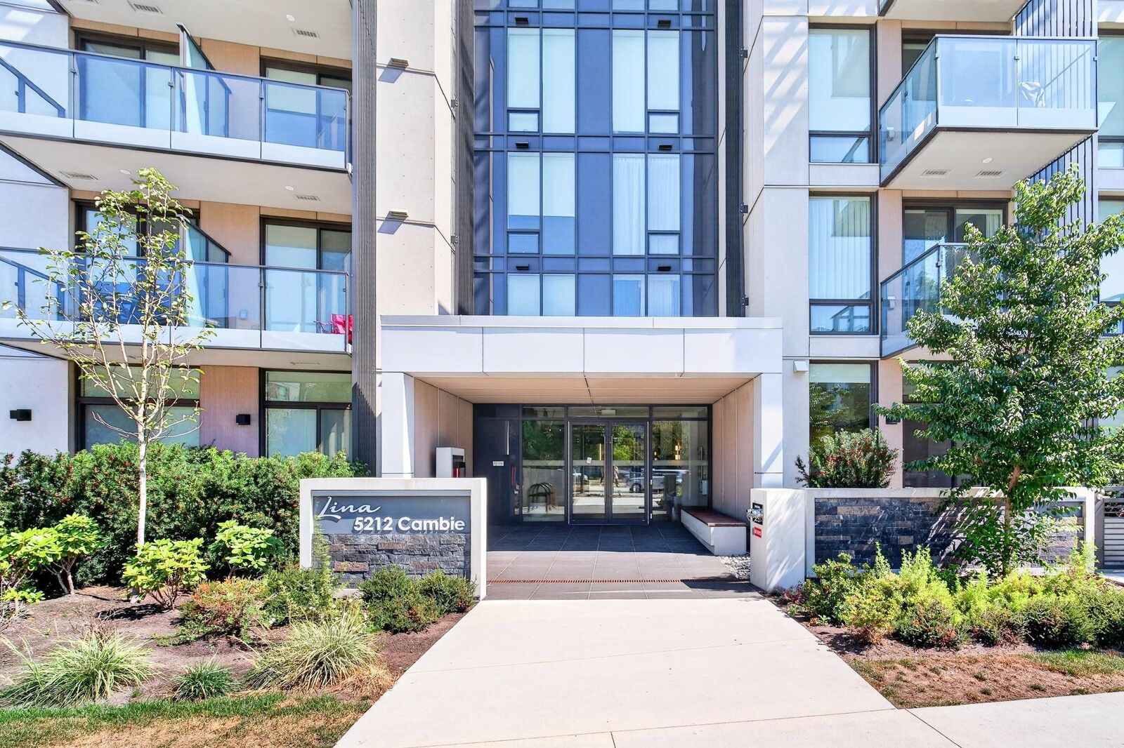 Property Photo:  5212 Cambie Street 116  BC V5Z 2Z7 