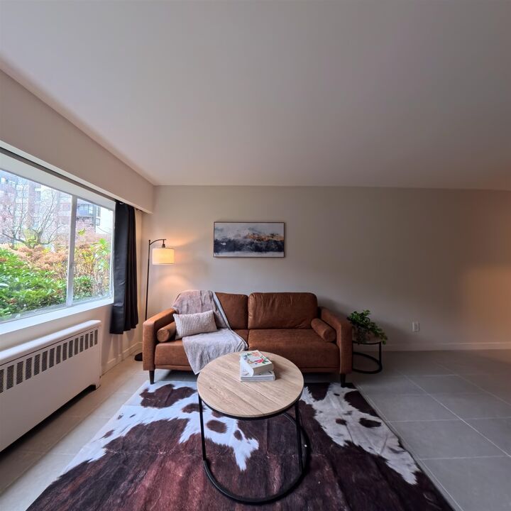 Property Photo:  1540 Haro Street 2B  BC V6G 1G6 